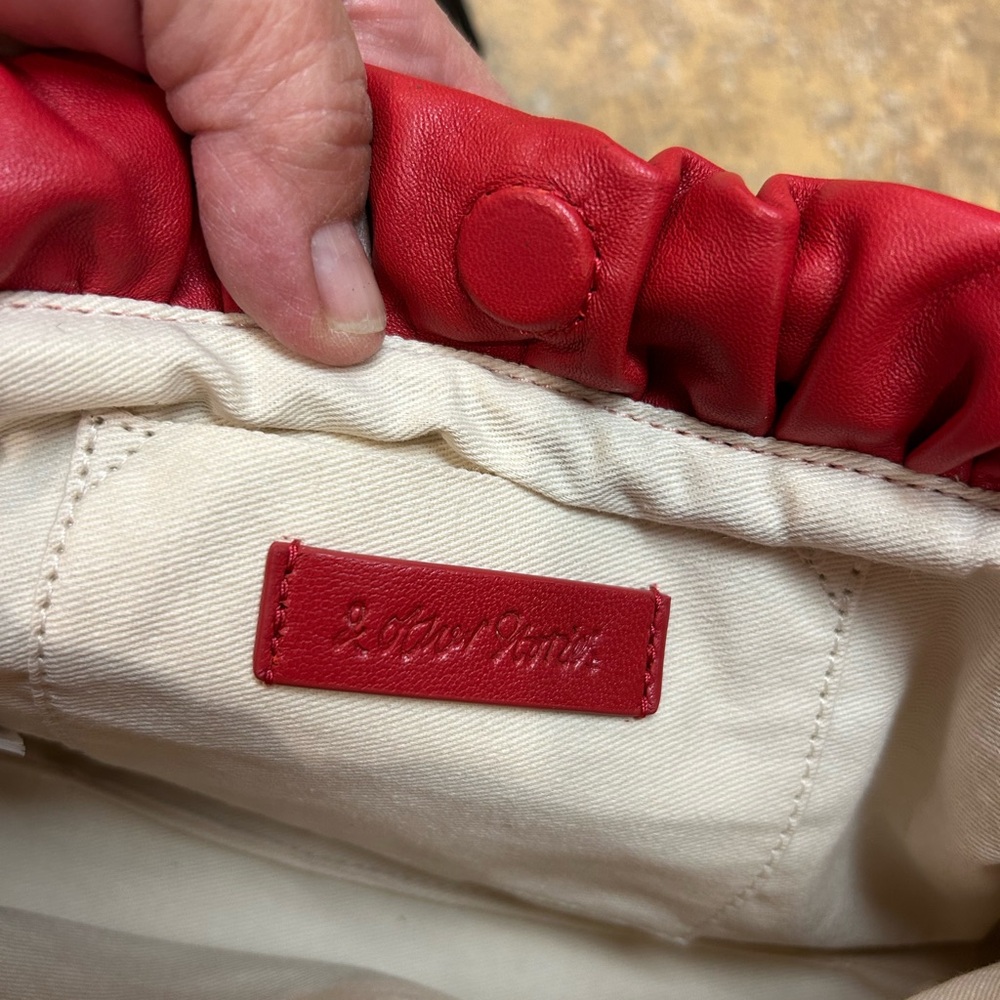 & Other Stories Red Shoulder Bag - Picture 11 of 14